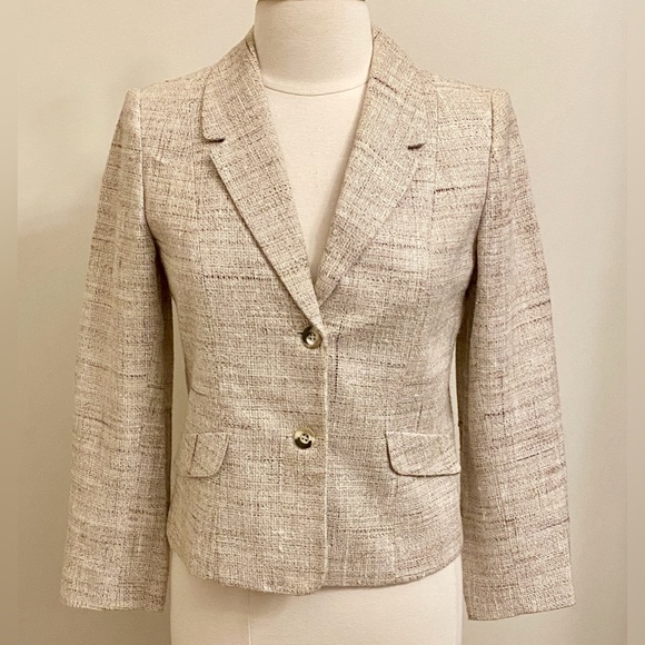 Vilano by Gerardo Livornese Jackets & Blazers - Vilano by Gerardo Livornese Vintage Cream Tweed Long Sleeve Lined Jacket Size 8